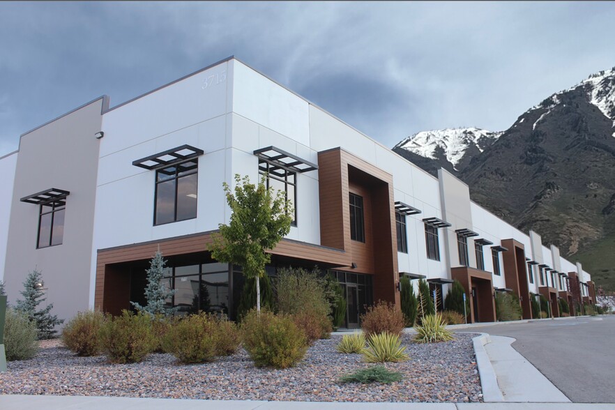 3715 S Tracy Hall Pky, Provo, UT à louer - Photo de l’immeuble – Image 1 sur 11