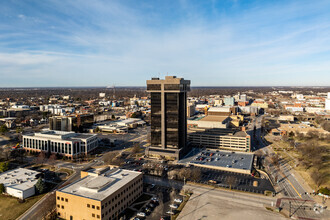 901 E St. Louis St, Springfield, MO - VUE AÉRIENNE  vue de carte