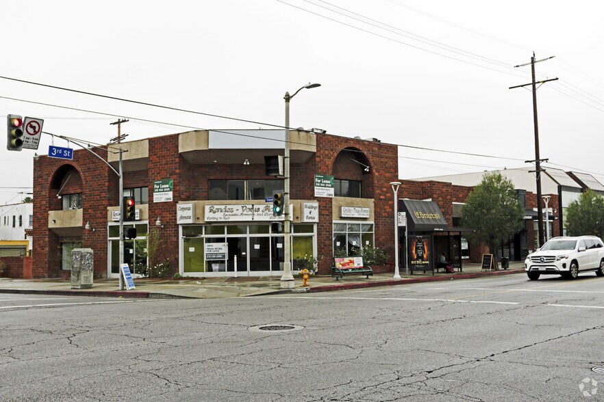 303 S Crescent Heights Blvd, Los Angeles, CA à louer - Photo de l’immeuble – Image 3 sur 6