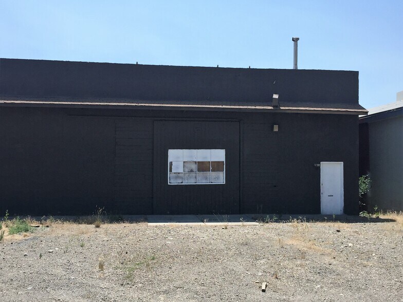 221 W Main St, Elko, NV à louer - Photo de l’immeuble – Image 2 sur 4