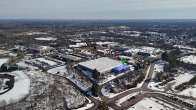 120 Quarry Dr, Milford, MA à louer Photo intérieure– Image 2 sur 6