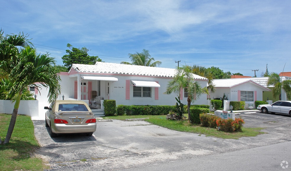 1945-1947 NE 4th St, Deerfield Beach, FL à vendre - Photo de l’immeuble – Image 2 sur 3