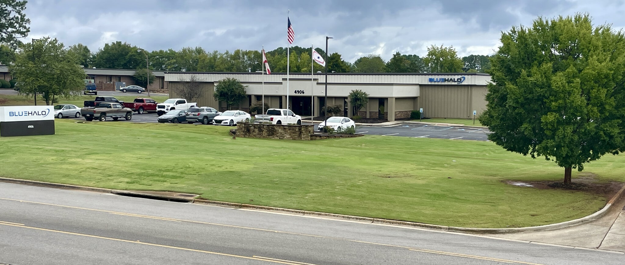 4906 NW Research Dr, Huntsville, AL à louer Photo intérieure– Image 1 sur 7