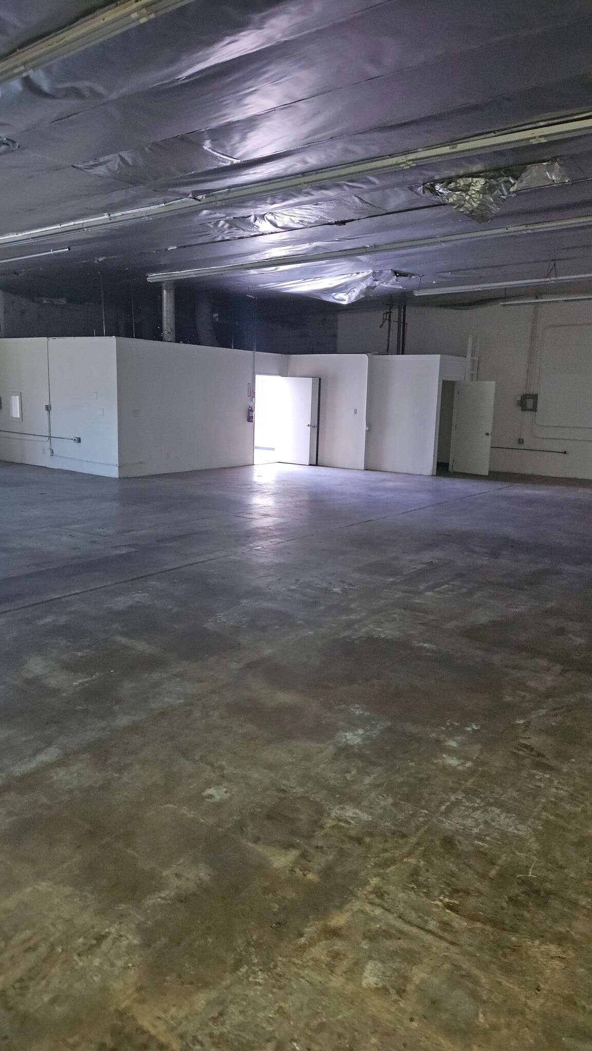 9555 Owensmouth Ave, Chatsworth, CA à louer Photo intérieure– Image 1 sur 4