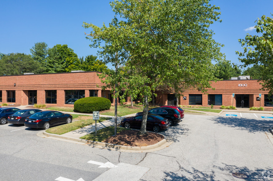 8300 Guilford Rd, Columbia, MD à louer - Photo de l’immeuble – Image 1 sur 23