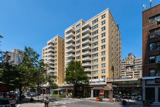 Plus de détails pour 51-61 E 8th St, New York, NY - Local commercial à louer