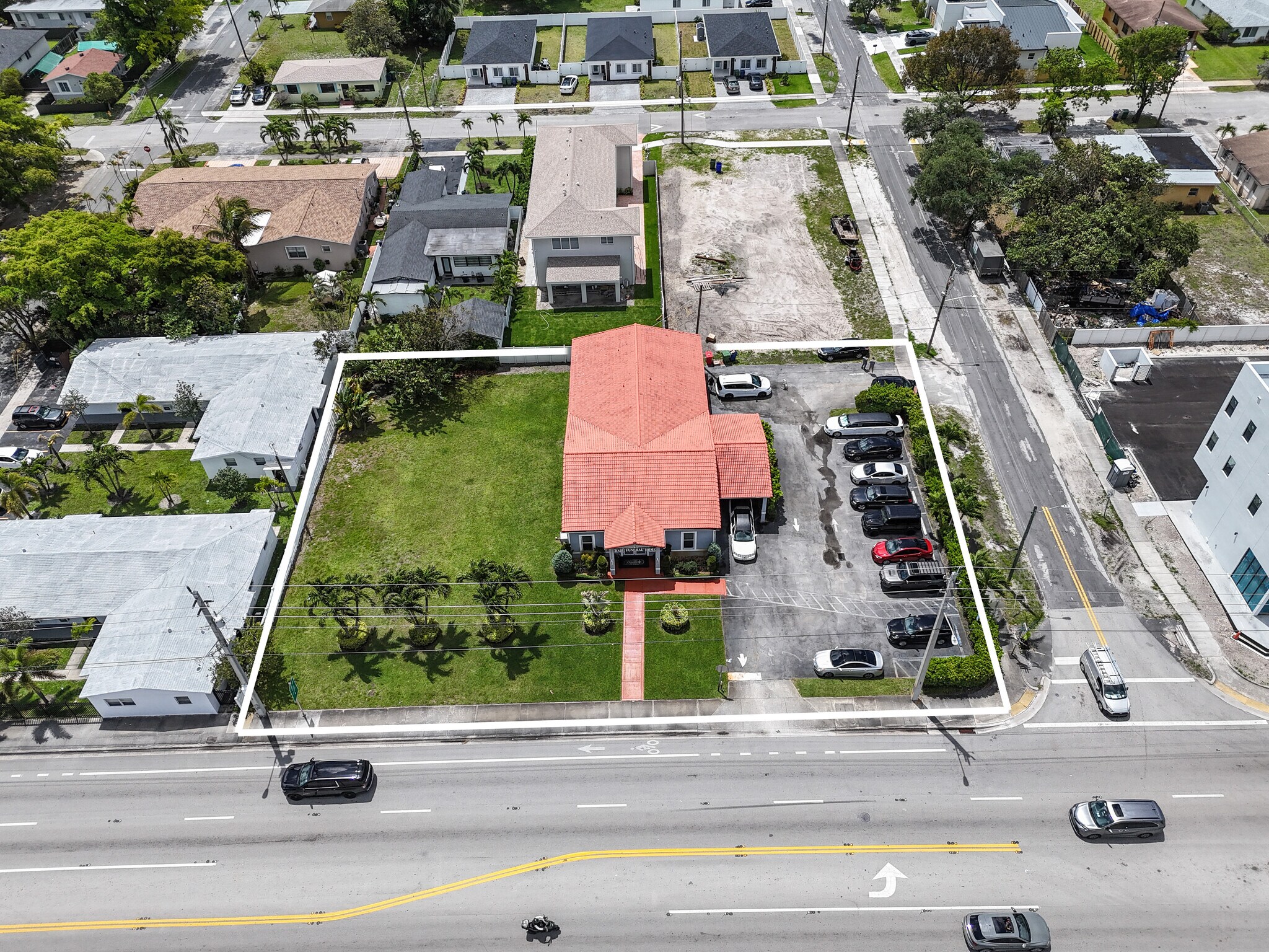 315 Pembroke Rd, Hallandale, FL à vendre Photo principale– Image 1 sur 9