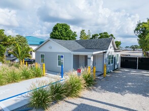 6481 Ulmerton Rd, Largo, FL à louer Photo intérieure– Image 2 sur 5