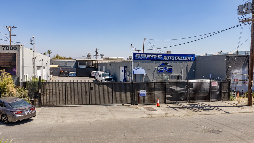 7766 Burnet Ave, Van Nuys, CA à vendre - Photo de l’immeuble – Image 3 sur 20