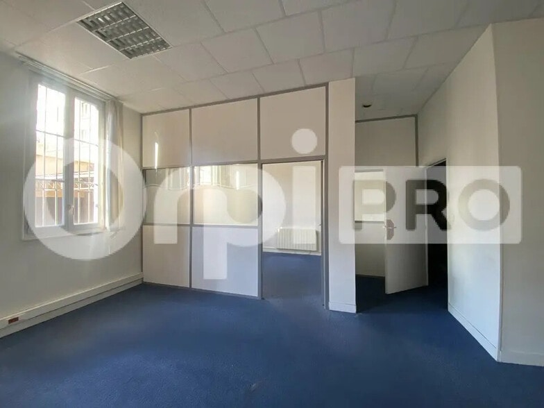 Bureau dans Le Havre à vendre - Photo de l’immeuble – Image 2 sur 5