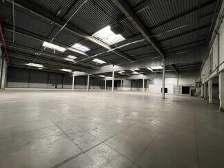 Plus de détails pour 10 Rue De La Ferme Saint-Ladre, Saint-Witz - Bureau, Industriel/Logistique à louer