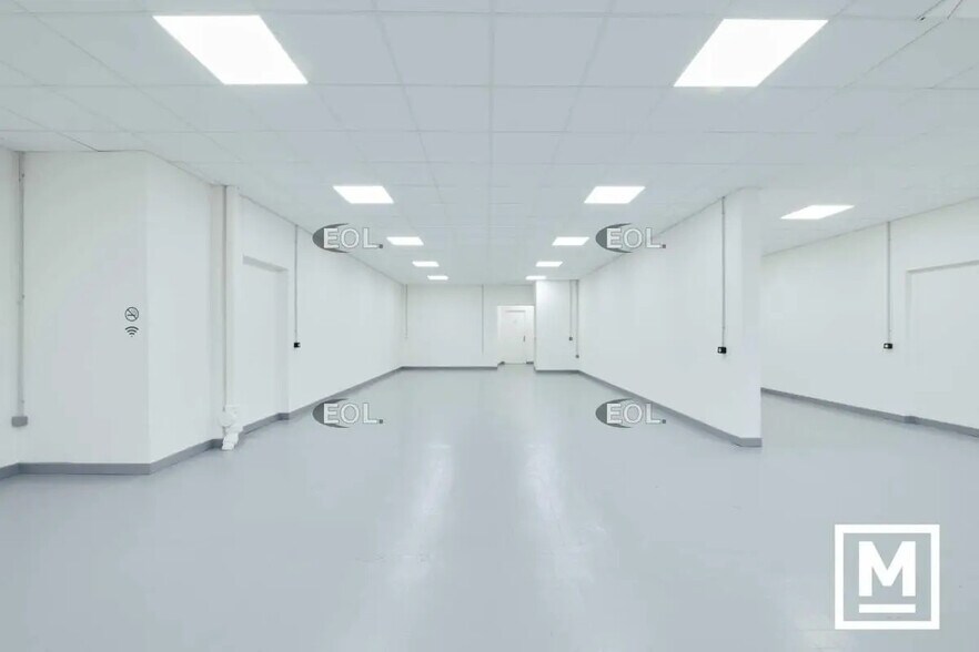 Industriel/Logistique dans Montreuil à louer - Photo intérieure – Image 2 sur 65