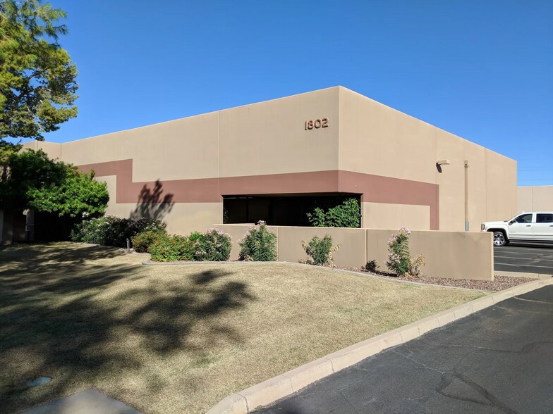 1802 W 4th St, Tempe, AZ à louer - Photo principale – Image 1 sur 7