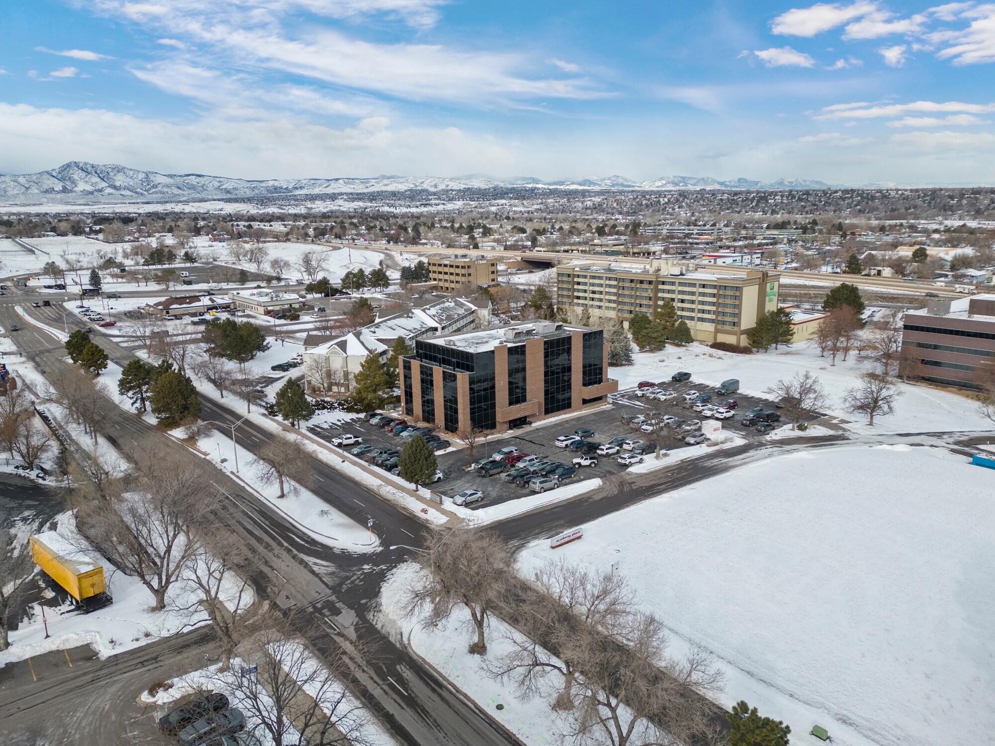 7373 W Jefferson Ave, Lakewood, CO à vendre Photo de l’immeuble– Image 1 sur 29