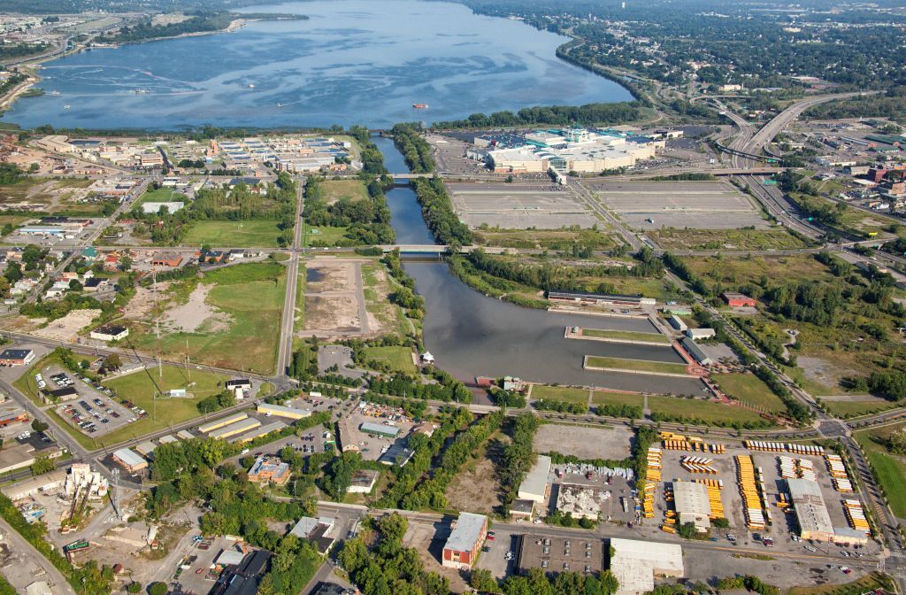 401 Solar St, Syracuse, NY à louer Aérien– Image 1 sur 28