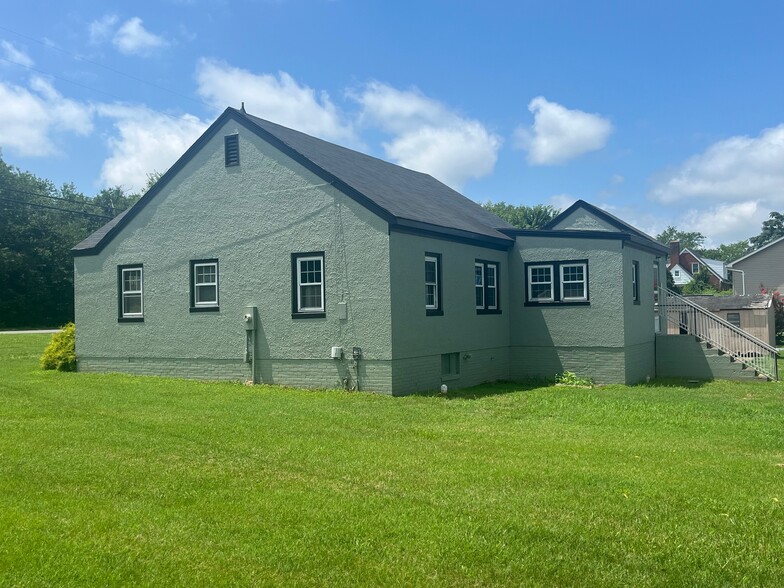 15109 Rosson Troilo Cir, Brandy Station, VA à louer - Photo de l’immeuble – Image 2 sur 6