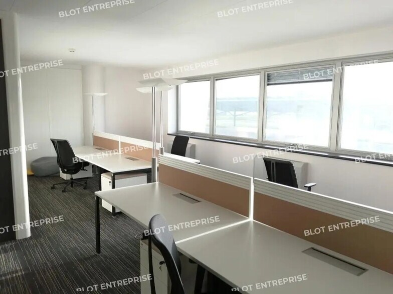 Bureau dans Guipavas à vendre - Photo intérieure – Image 3 sur 13