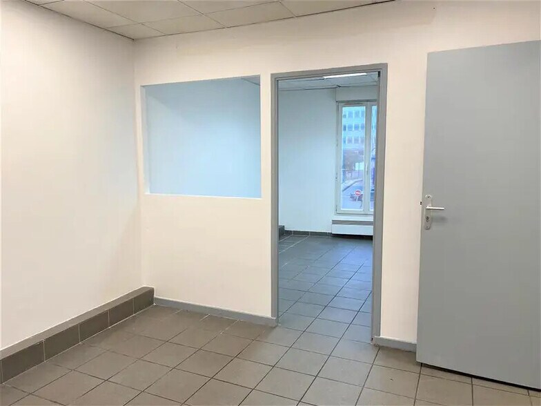 Bureau dans Clichy à louer - Photo intérieure – Image 3 sur 5