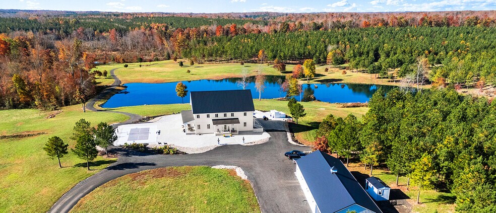 4280 Cedar Hill Rd, Mineral, VA à vendre - Photo de l’immeuble – Image 1 sur 18