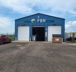Plus de détails pour 48 Ball Rd, Yorkton, SK - Industriel/Logistique à vendre