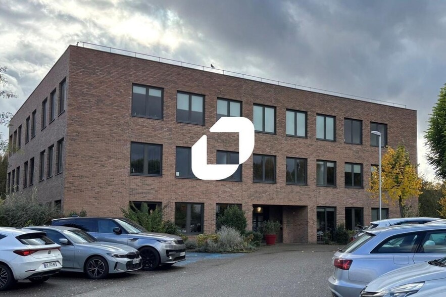1 A Rue Pégase, Entzheim à louer - Photo de l’immeuble – Image 3 sur 6