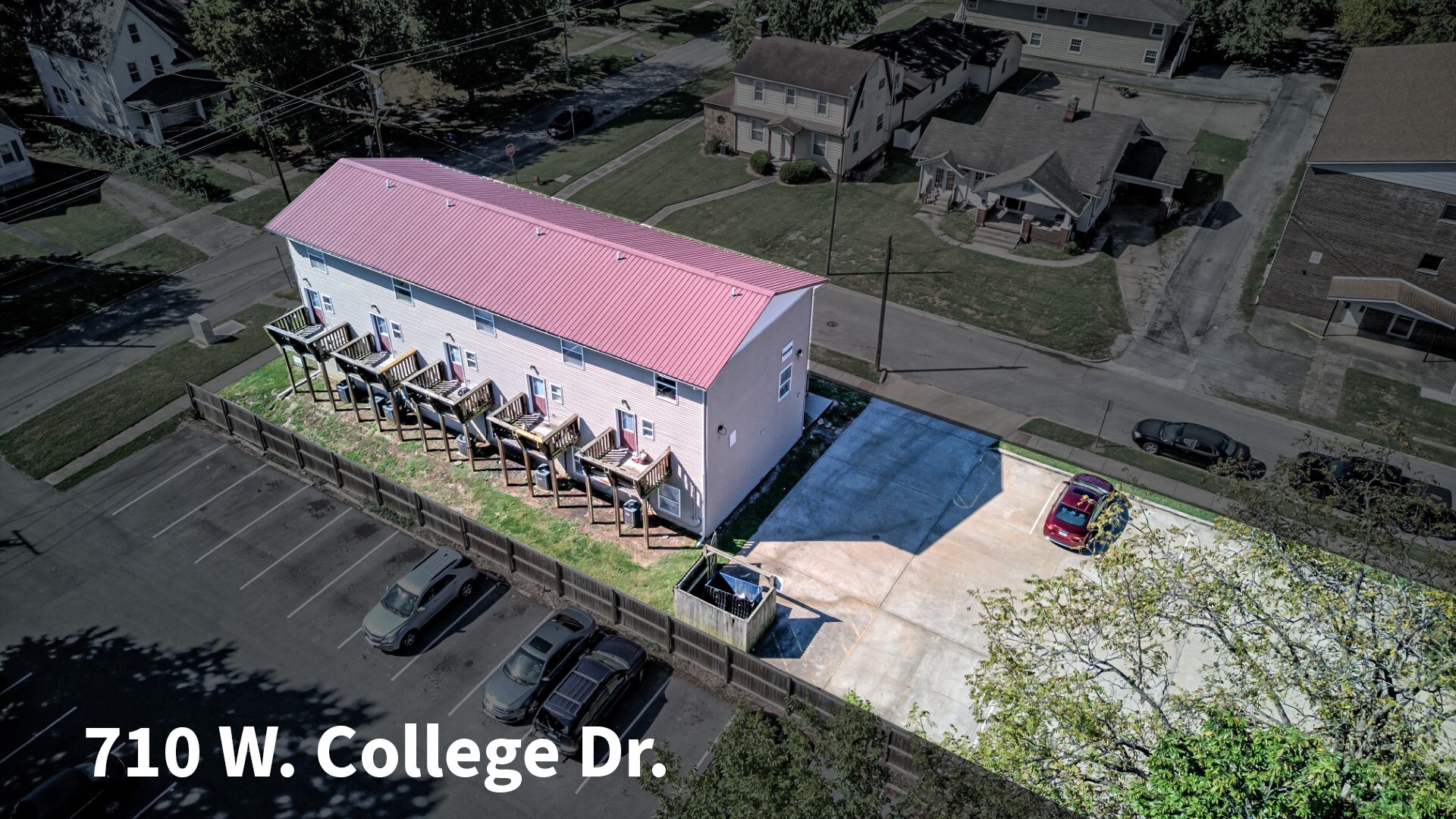 600 S Washington St, Carbondale, IL à vendre Photo principale– Image 1 sur 58