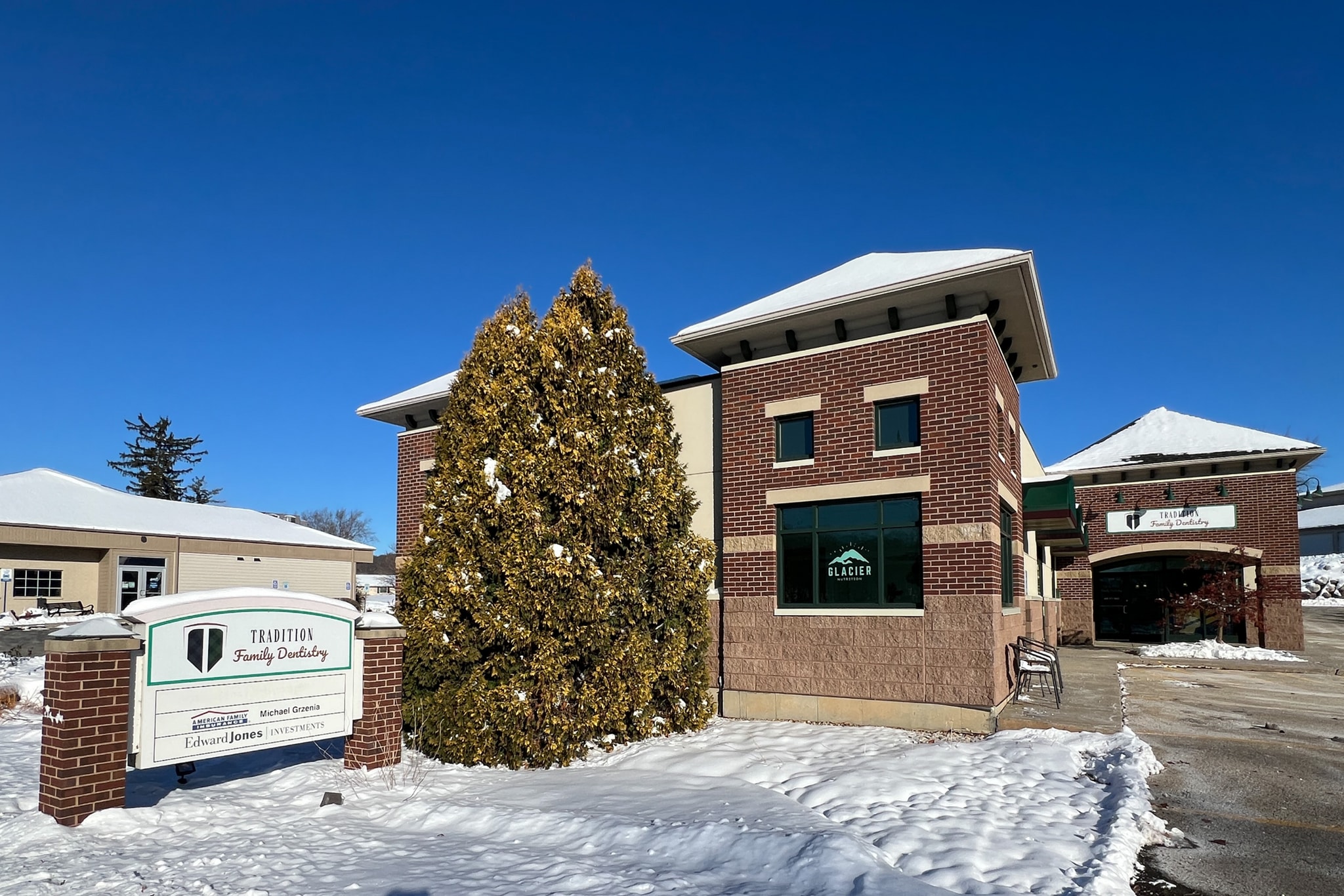 2525-2531 Main St, Cross Plains, WI à louer Photo intérieure– Image 1 sur 1