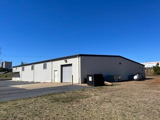 Plus de détails pour 140 Industrial Park Drive, Forsyth, GA - Industriel/Logistique à vendre