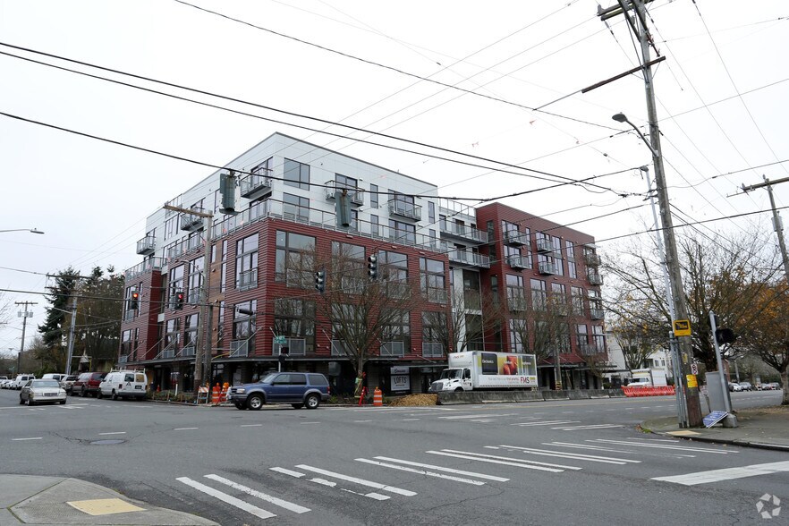 6450 24th Ave NW, Seattle, WA à louer - Photo de l’immeuble – Image 2 sur 131