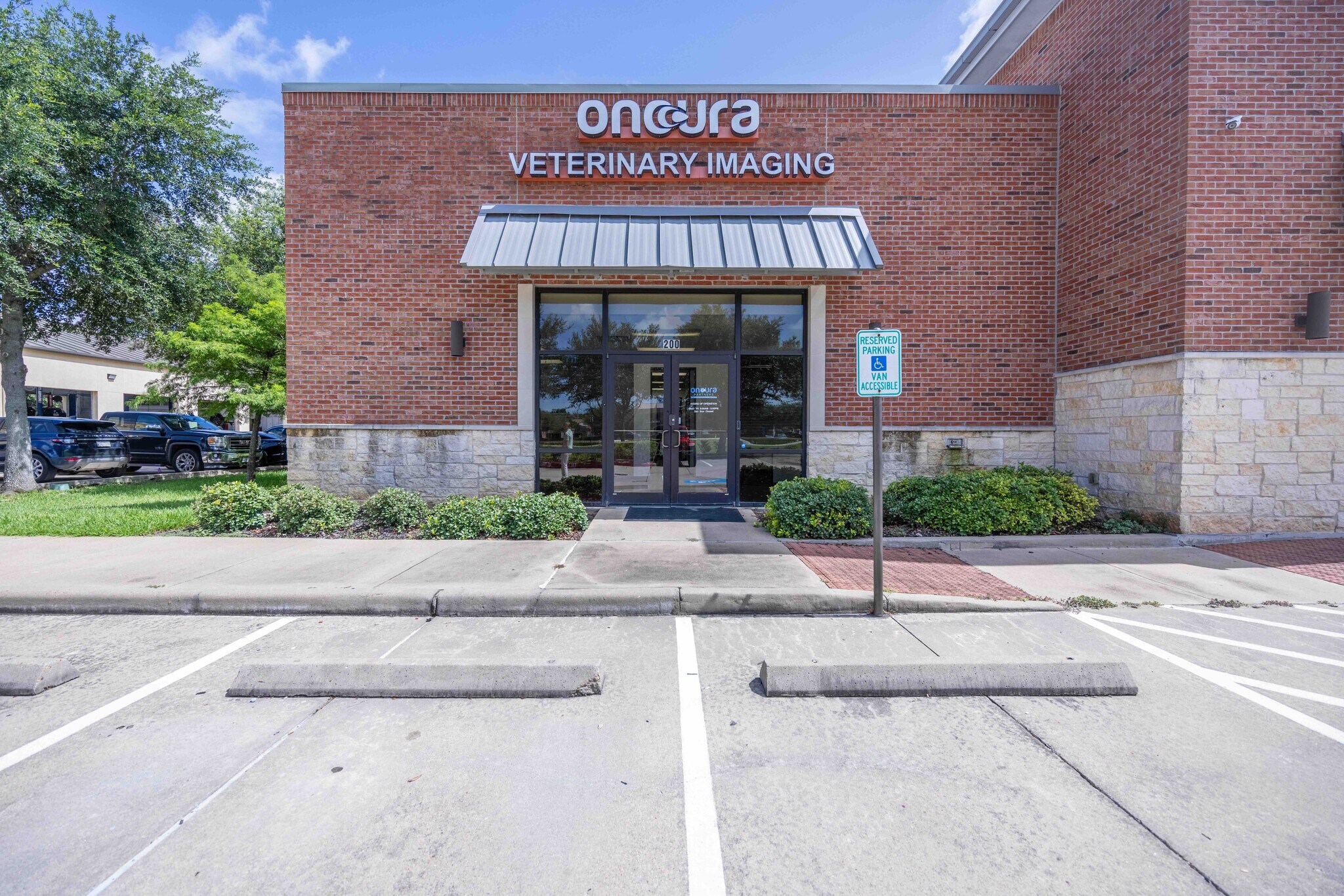 8721 Highway 6, Missouri City, TX à louer Photo de l’immeuble– Image 1 sur 27