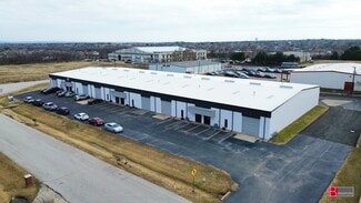 Plus de détails pour 1000-1008 N Commercial Blvd, Arlington, TX - Industriel/Logistique à louer