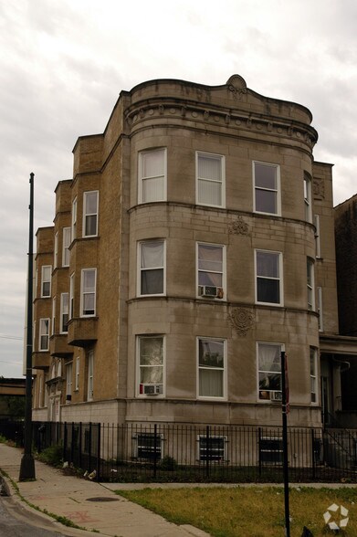 5901 S Prairie Ave, Chicago, IL à vendre - Photo principale – Image 1 sur 1