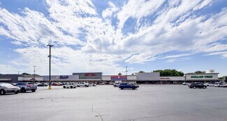 Plus de détails pour 37-129 N Harrisville Rd, Ogden, UT - Local commercial à louer