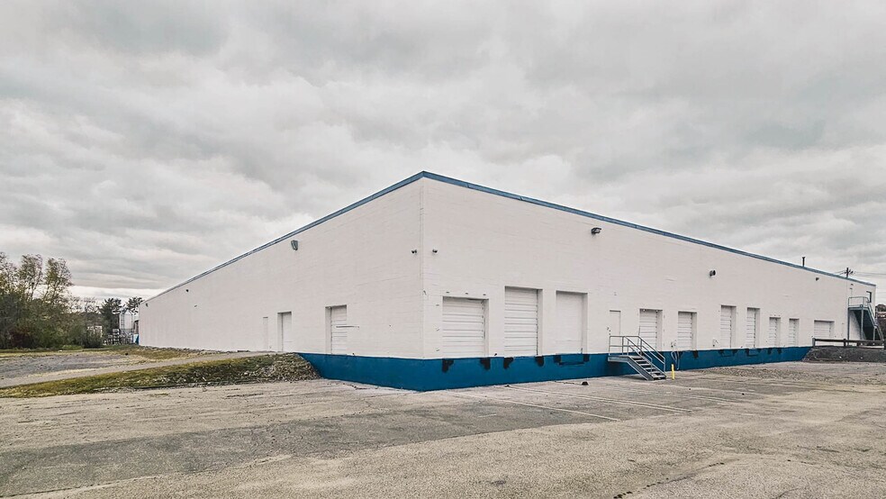 85 Astor Ave, Norwood, MA à louer - Photo de l’immeuble – Image 3 sur 3