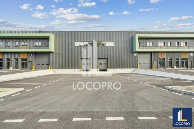 Plus de détails pour Industriel/Logistique à louer