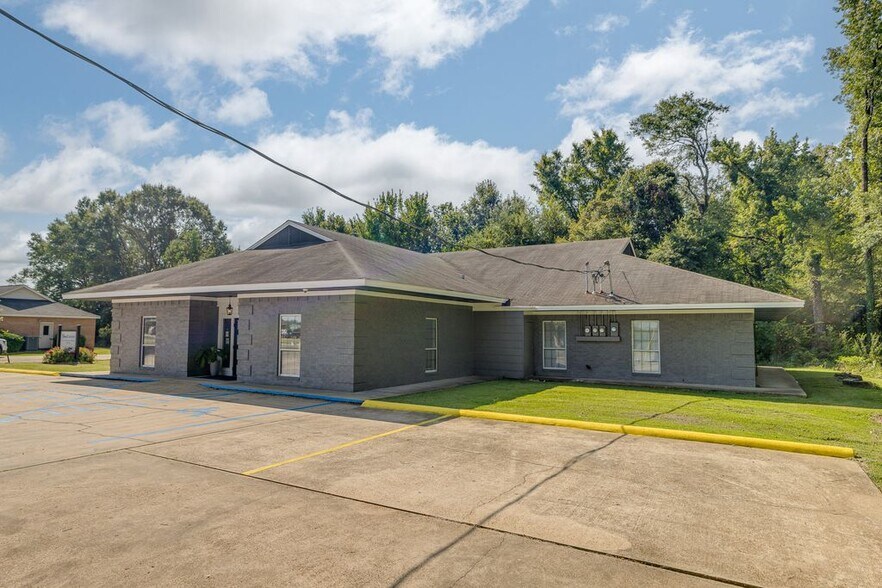 161 Christian Dr, Rayville, LA à vendre - Photo de l’immeuble – Image 3 sur 10