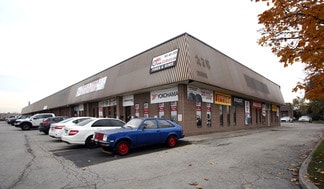 Plus de détails pour 225 Advance Blvd, Brampton, ON - Industriel/Logistique à vendre