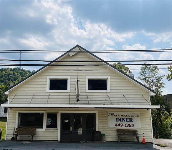 4418 Crossroads Rd, Fairview, WV à vendre - Photo de l’immeuble – Image 3 sur 9