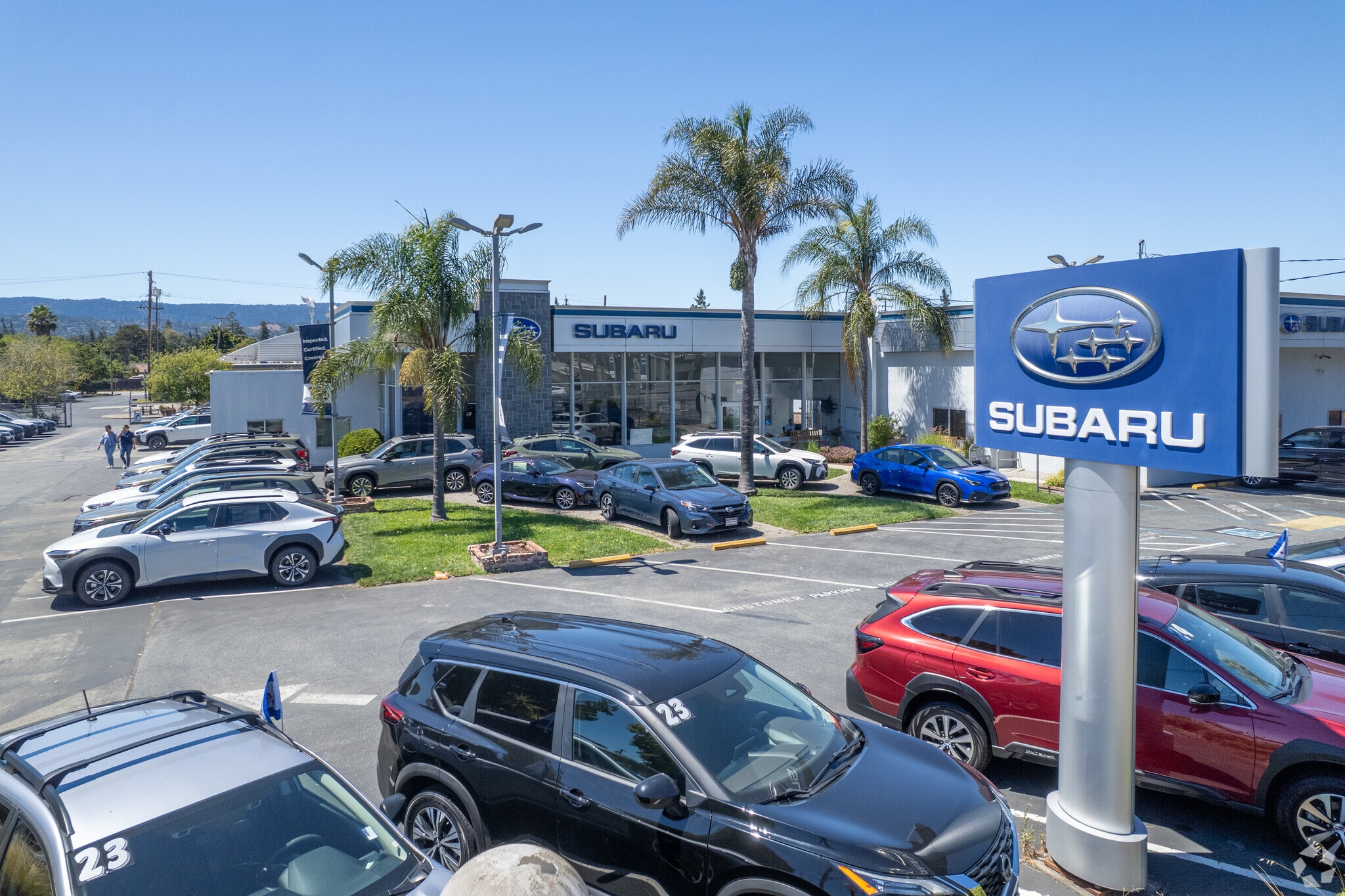 450 Veterans Blvd, Redwood City, CA à louer Photo principale– Image 1 sur 46