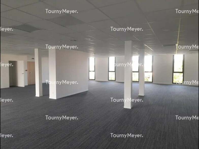 Bureau dans Rennes à louer - Photo de l’immeuble – Image 2 sur 11
