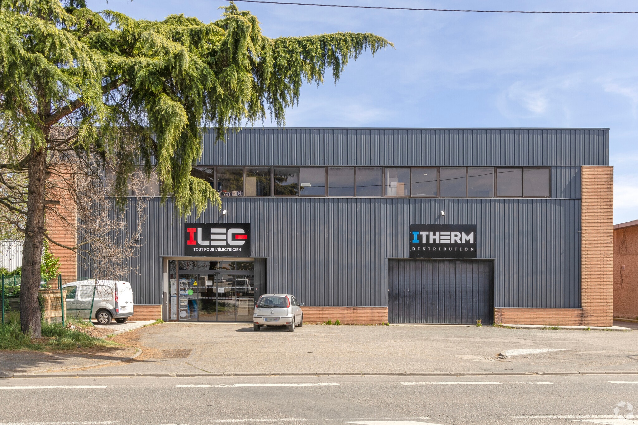 15 Avenue De Fondeyre, Toulouse à vendre Photo principale– Image 1 sur 8