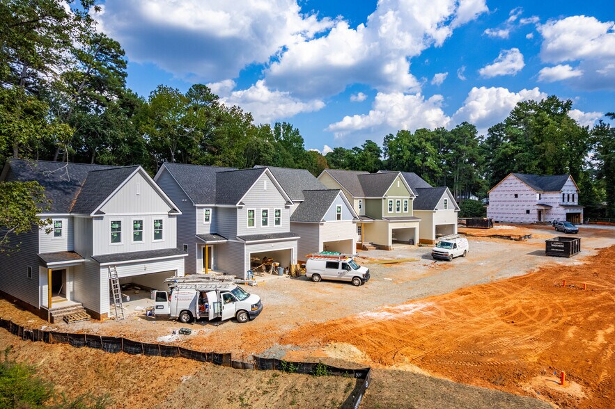 1020 Harper Rd, Raleigh, NC à vendre - Photo principale – Image 1 sur 1