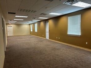 2902 N Armenia Ave, Tampa, FL à louer Photo intérieure– Image 1 sur 4