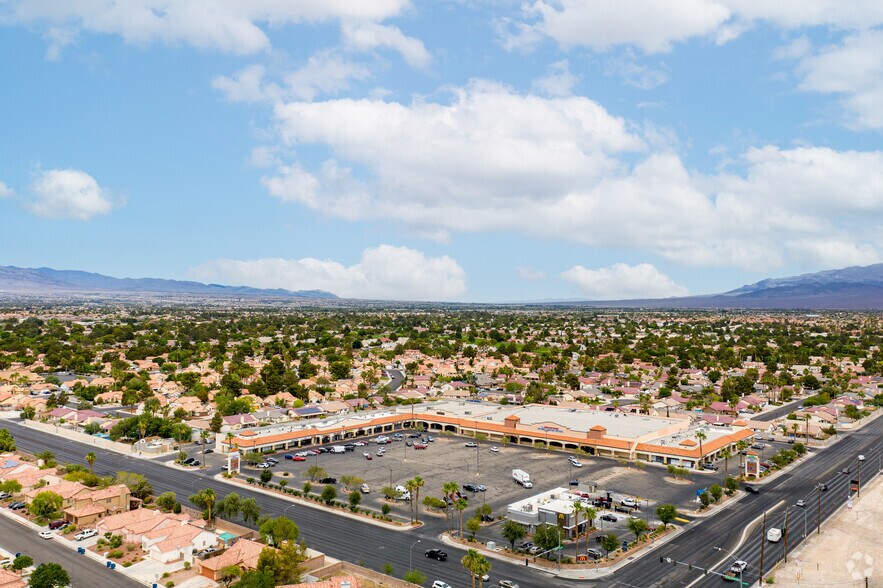 4858-4920 W Lone Mountain Rd, Las Vegas, NV à vendre - Photo de l’immeuble – Image 3 sur 4