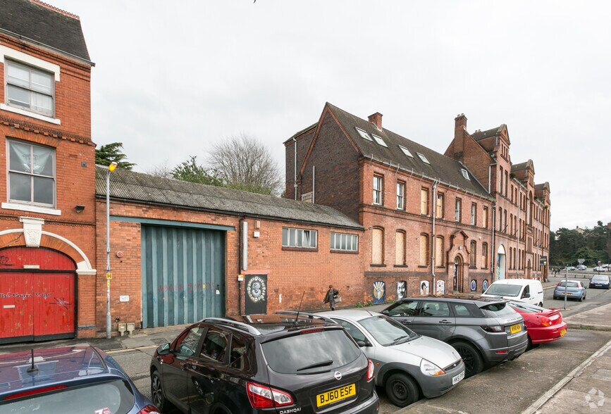 Worcester St, Kidderminster à louer - Photo de l’immeuble – Image 2 sur 9