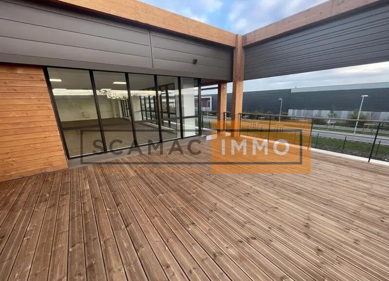 Industriel/Logistique dans Collégien à louer - Photo de l’immeuble – Image 3 sur 8