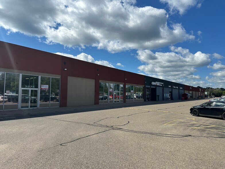 3260-3274 Church St, Stevens Point, WI à louer - Photo de l’immeuble – Image 3 sur 8