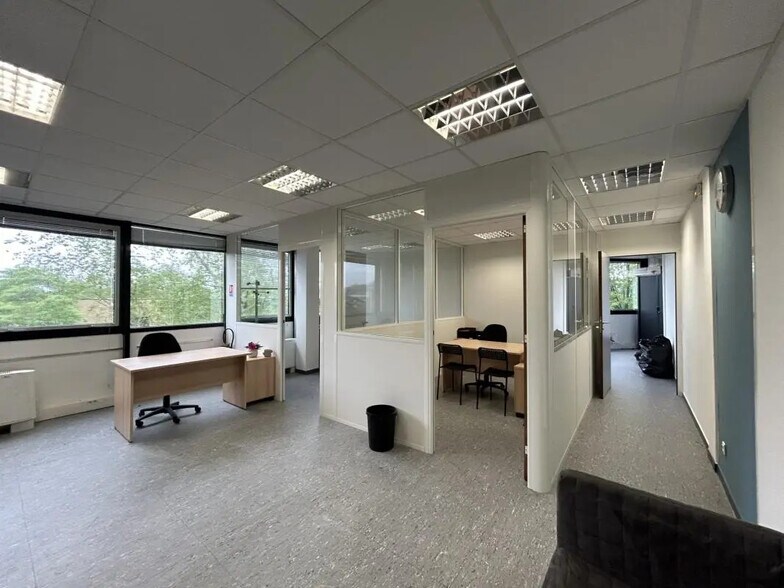 644 Avenue L'occitane 31670 Labege, Labège à louer - Photo de l’immeuble – Image 2 sur 5