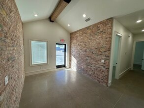 9010 County Road 6820, Lubbock, TX à louer Photo intérieure– Image 2 sur 18