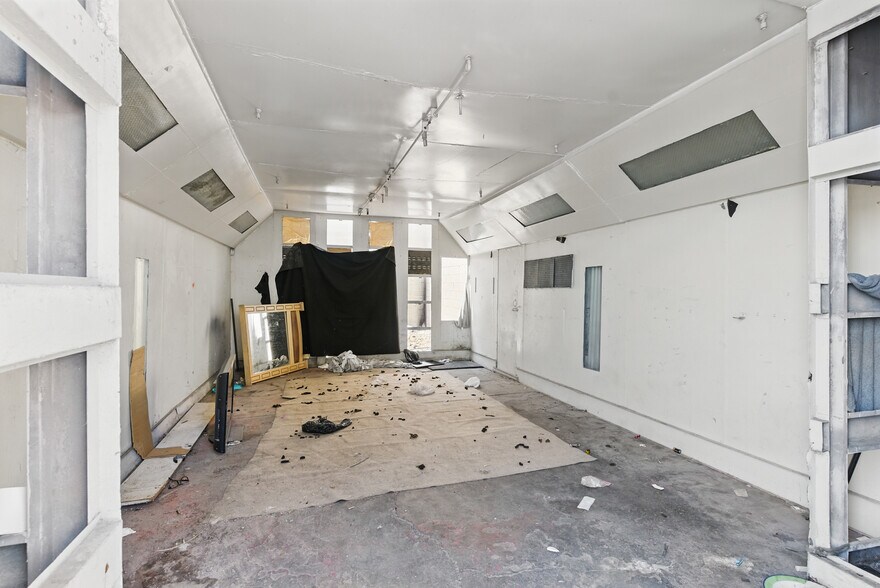 73 N 30th St, Las Vegas, NV à vendre - Photo de l’immeuble – Image 3 sur 15